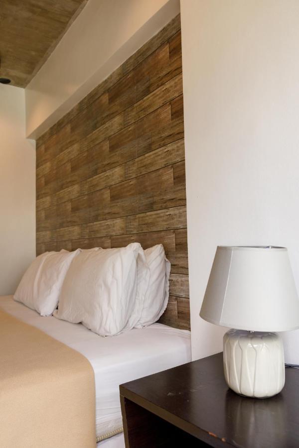 5880 Enriquez Residences Manila Eksteriør bilde