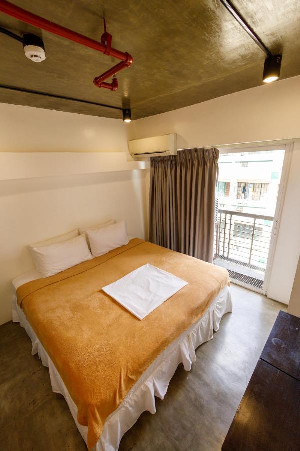 5880 Enriquez Residences Manila Eksteriør bilde