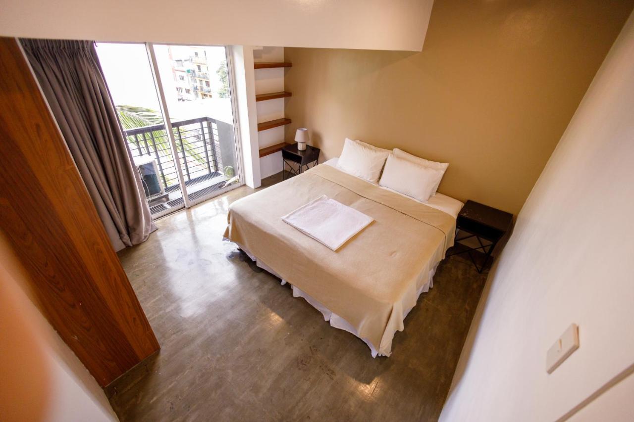5880 Enriquez Residences Manila Eksteriør bilde