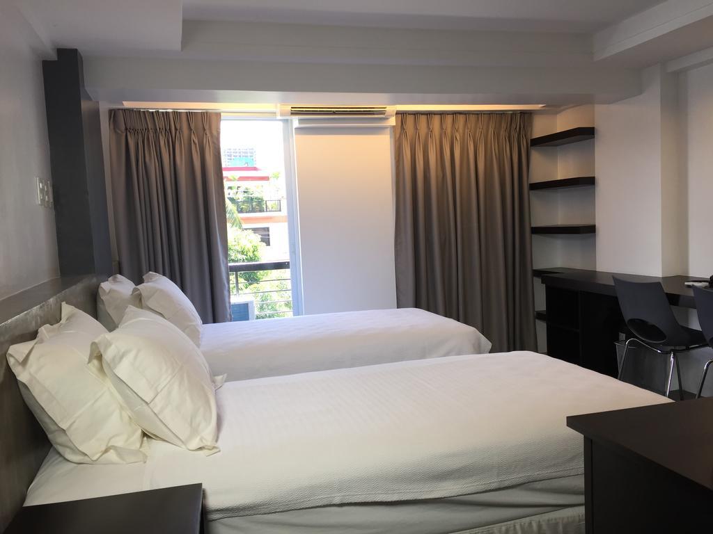 5880 Enriquez Residences Manila Eksteriør bilde
